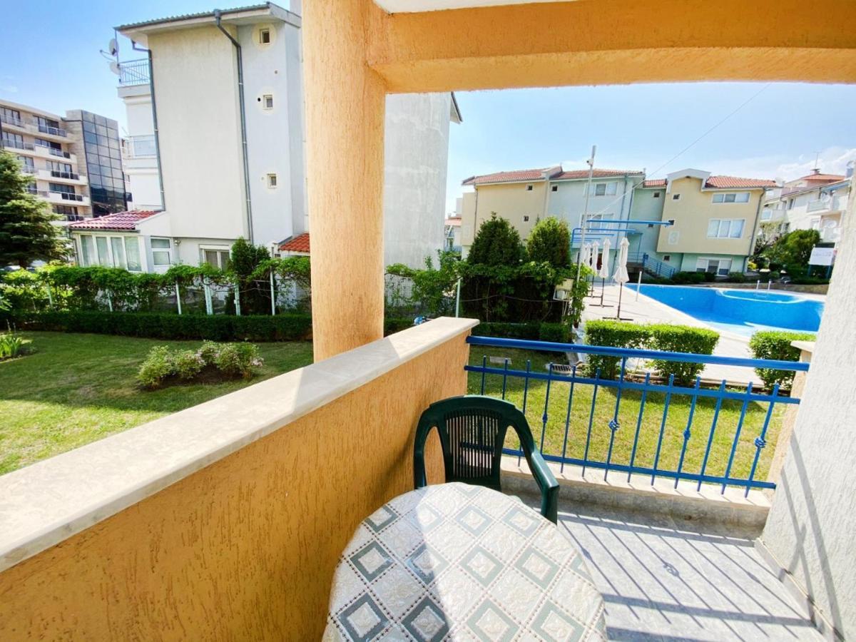 Complex Къщите Apartment Свети Влас Екстериор снимка